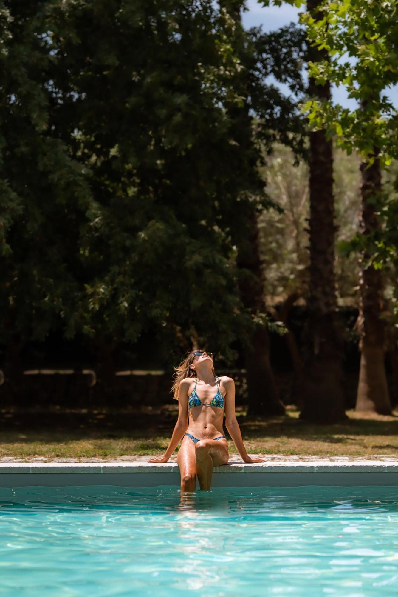 Villa Encantamiento - Dimora Gelsomino - Masseria Storica Nel Cuore Della Puglia Con Piscina Latiano Exterior foto